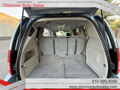 2010 Chrysler Town & Country Touring HANDICAP WHEELCHAIR ACCESSIBLE VAN - Photo 18 - Sacramento, CA 95821
