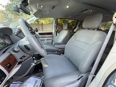 2010 Chrysler Town & Country Touring HANDICAP WHEELCHAIR ACCESSIBLE VAN - Photo 22 - Sacramento, CA 95821