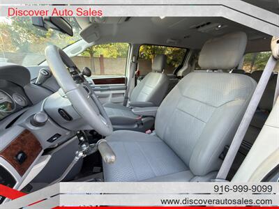 2010 Chrysler Town & Country Touring HANDICAP WHEELCHAIR ACCESSIBLE VAN - Photo 22 - Sacramento, CA 95821