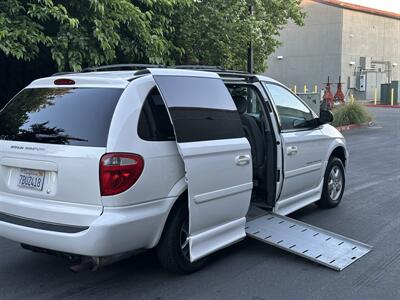 2006 Dodge Grand Caravan SXT HANDICAP WHEELCHAIR ACCESSIBLE VAN - Photo 13 - Sacramento, CA 95821