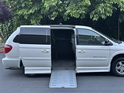 2006 Dodge Grand Caravan SXT HANDICAP WHEELCHAIR ACCESSIBLE VAN - Photo 11 - Sacramento, CA 95821