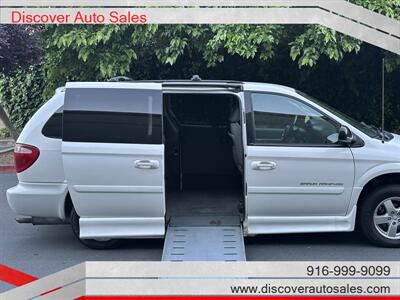 2006 Dodge Grand Caravan SXT HANDICAP WHEELCHAIR ACCESSIBLE VAN - Photo 11 - Sacramento, CA 95821