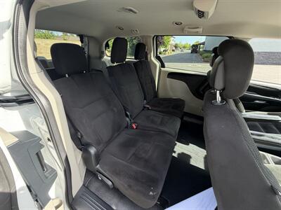 2016 Dodge Grand Caravan American Value Package HANDICAP WHEELCHAIR ACCESSIBLE VAN - Photo 14 - Sacramento, CA 95821