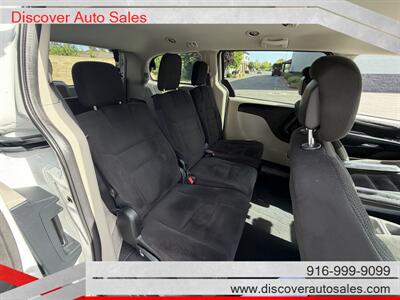 2016 Dodge Grand Caravan American Value Package HANDICAP WHEELCHAIR ACCESSIBLE VAN - Photo 14 - Sacramento, CA 95821