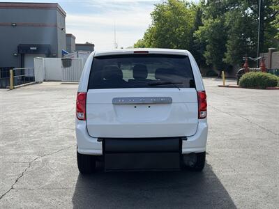 2016 Dodge Grand Caravan American Value Package HANDICAP WHEELCHAIR ACCESSIBLE VAN - Photo 5 - Sacramento, CA 95821