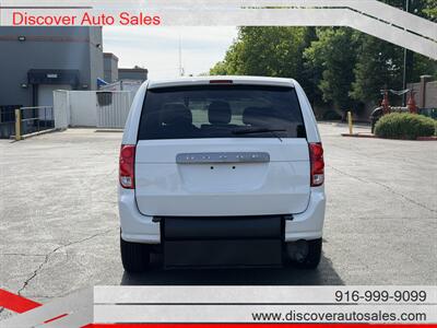2016 Dodge Grand Caravan American Value Package HANDICAP WHEELCHAIR ACCESSIBLE VAN - Photo 5 - Sacramento, CA 95821
