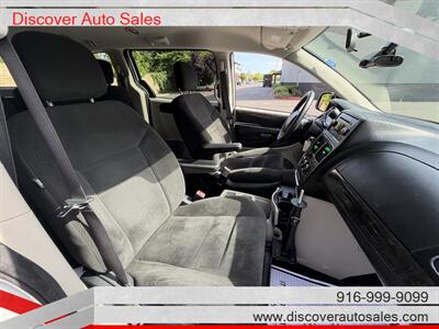 2016 Dodge Grand Caravan American Value Package HANDICAP WHEELCHAIR ACCESSIBLE VAN - Photo 13 - Sacramento, CA 95821