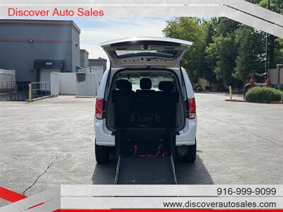 2016 Dodge Grand Caravan American Value Package HANDICAP WHEELCHAIR ACCESSIBLE VAN - Photo 9 - Sacramento, CA 95821