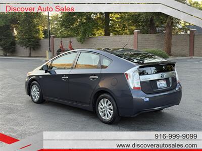 2013 Toyota Prius Plug-in Hybrid   - Photo 3 - Sacramento, CA 95821