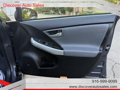 2013 Toyota Prius Plug-in Hybrid   - Photo 15 - Sacramento, CA 95821