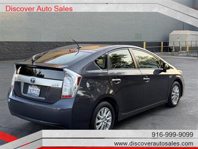 2013 Toyota Prius Plug-in Hybrid   - Photo 5 - Sacramento, CA 95821
