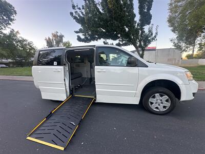 2010 Dodge Grand Caravan SE  HANDICAP WHEELCHAIR ACCESSIBLE VAN - Photo 5 - Sacramento, CA 95821