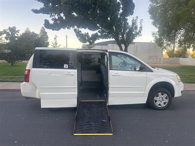 2010 Dodge Grand Caravan SE  HANDICAP WHEELCHAIR ACCESSIBLE VAN - Photo 6 - Sacramento, CA 95821