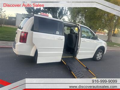 2010 Dodge Grand Caravan SE  HANDICAP WHEELCHAIR ACCESSIBLE VAN - Photo 7 - Sacramento, CA 95821