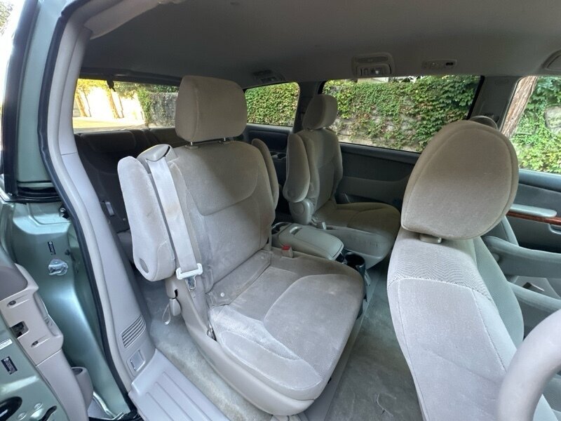 2006 Toyota Sienna XLE photo 16