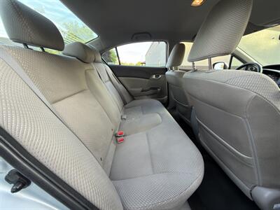 2012 Honda Civic Hybrid   - Photo 11 - Sacramento, CA 95821