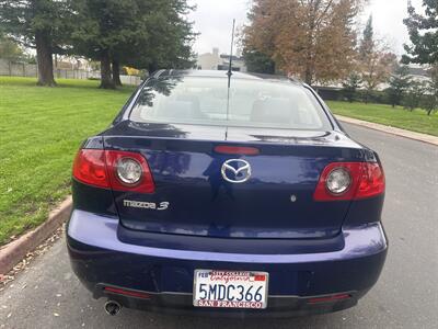 2005 Mazda Mazda3 i   - Photo 8 - Sacramento, CA 95821