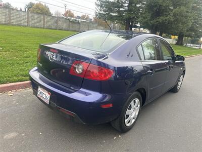 2005 Mazda Mazda3 i   - Photo 7 - Sacramento, CA 95821