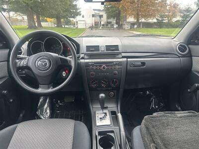 2005 Mazda Mazda3 i   - Photo 18 - Sacramento, CA 95821