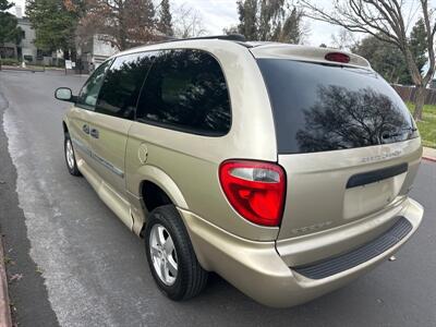 2005 Dodge Grand Caravan Handicap Wheelchair accessible van   - Photo 13 - Sacramento, CA 95821