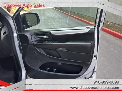 2012 Dodge Grand Caravan R/T  HANDICAP WHEELCHAIR ACCESSIBLE VAN - Photo 17 - Sacramento, CA 95821