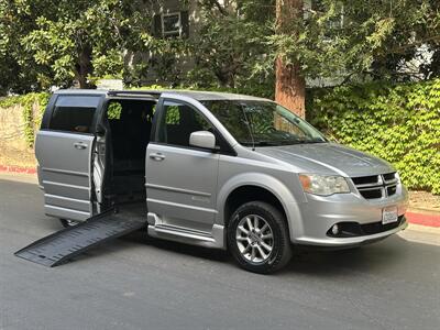 2012 Dodge Grand Caravan R/T  HANDICAP WHEELCHAIR ACCESSIBLE VAN - Photo 11 - Sacramento, CA 95821