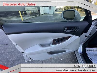 2011 Lexus ES 350   - Photo 8 - Sacramento, CA 95821