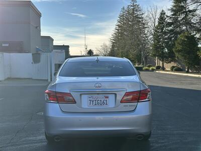 2011 Lexus ES 350   - Photo 7 - Sacramento, CA 95821