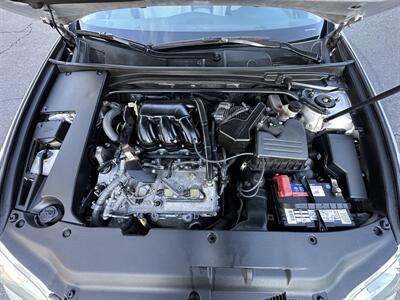 2011 Lexus ES 350   - Photo 16 - Sacramento, CA 95821