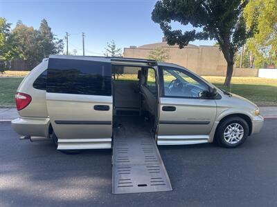 2006 Dodge Grand Caravan SE  HANDICAP WHEELCHAIR ACCESSIBLE VAN - Photo 6 - Sacramento, CA 95821