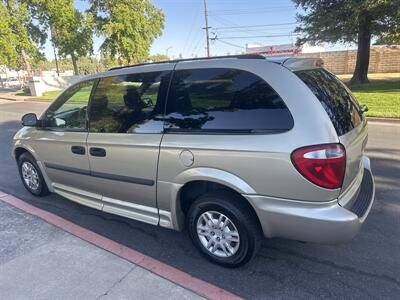 2006 Dodge Grand Caravan SE  HANDICAP WHEELCHAIR ACCESSIBLE VAN - Photo 11 - Sacramento, CA 95821