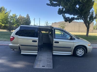 2006 Dodge Grand Caravan SE  HANDICAP WHEELCHAIR ACCESSIBLE VAN - Photo 3 - Sacramento, CA 95821