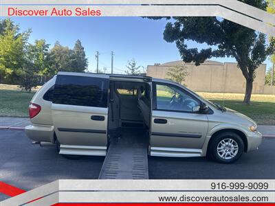 2006 Dodge Grand Caravan SE  HANDICAP WHEELCHAIR ACCESSIBLE VAN - Photo 3 - Sacramento, CA 95821