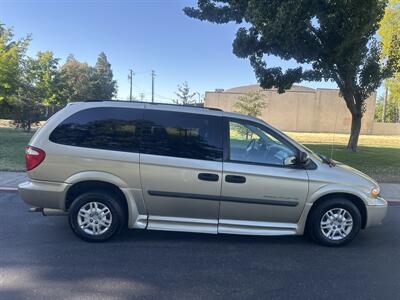 2006 Dodge Grand Caravan SE  HANDICAP WHEELCHAIR ACCESSIBLE VAN - Photo 7 - Sacramento, CA 95821