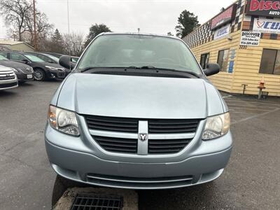 2006 Dodge Grand Caravan Handicap Wheelchair accessible van   - Photo 6 - Sacramento, CA 95821