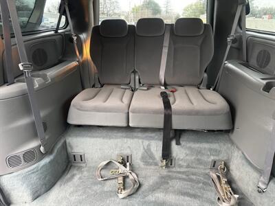 2006 Dodge Grand Caravan Handicap Wheelchair accessible van   - Photo 15 - Sacramento, CA 95821