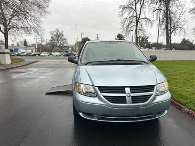 2006 Dodge Grand Caravan Handicap Wheelchair accessible van   - Photo 7 - Sacramento, CA 95821