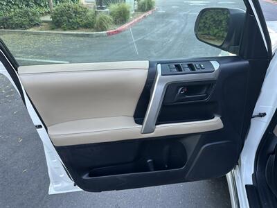 2010 Toyota 4Runner SR5 - Photo 8 - Sacramento, CA 95821