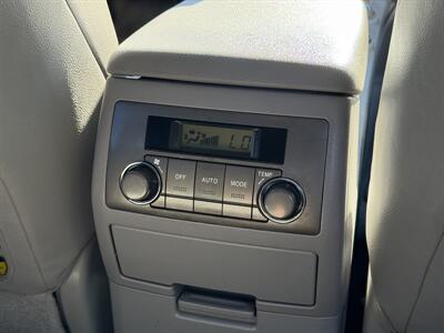 2008 Toyota Highlander Hybrid Limited - Photo 15 - Sacramento, CA 95821
