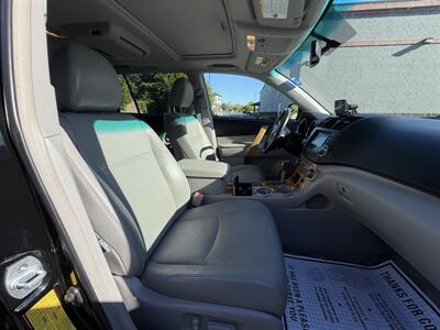 2008 Toyota Highlander Hybrid Limited - Photo 14 - Sacramento, CA 95821