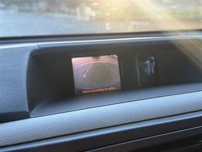 2013 Toyota Sienna SE 8-Passenger  HANDICAP WHEELCHAIR ACCESSIBLE VAN - Photo 24 - Sacramento, CA 95821