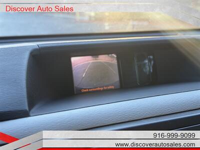 2013 Toyota Sienna SE 8-Passenger  HANDICAP WHEELCHAIR ACCESSIBLE VAN - Photo 24 - Sacramento, CA 95821