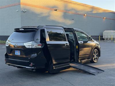 2013 Toyota Sienna SE 8-Passenger  HANDICAP WHEELCHAIR ACCESSIBLE VAN - Photo 26 - Sacramento, CA 95821