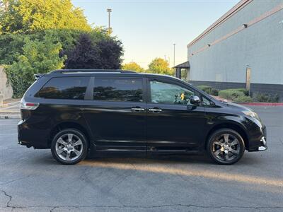 2013 Toyota Sienna SE 8-Passenger  HANDICAP WHEELCHAIR ACCESSIBLE VAN - Photo 22 - Sacramento, CA 95821