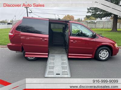2005 Dodge Grand Caravan SE HANDICAP WHEELCHAIR ACCESSIBLE VAN - Photo 7 - Sacramento, CA 95821