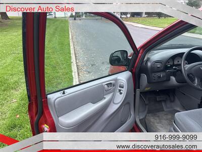 2005 Dodge Grand Caravan SE HANDICAP WHEELCHAIR ACCESSIBLE VAN - Photo 17 - Sacramento, CA 95821