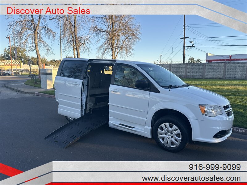 2015 Dodge Grand Caravan SE  HANDICAP WHEELCHAIR ACCESSIBLE VAN