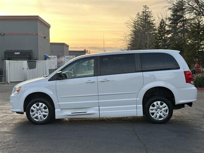 2015 Dodge Grand Caravan SE  HANDICAP WHEELCHAIR ACCESSIBLE VAN - Photo 6 - Sacramento, CA 95821