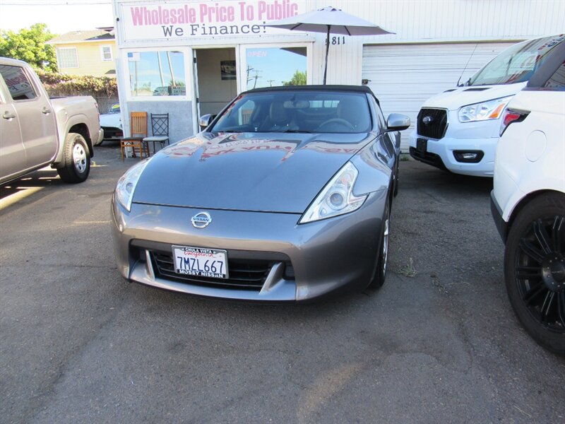 2011 Nissan 370Z Roadster   - Photo 1 - San Diego, CA 92115