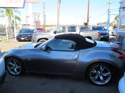 2011 Nissan 370Z Roadster - Photo 3 - San Diego, CA 92115
